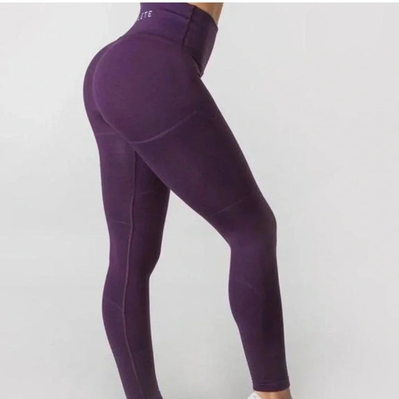 Alphalete OG Revival Leggings in Purple Noir - Picture 3 of 7